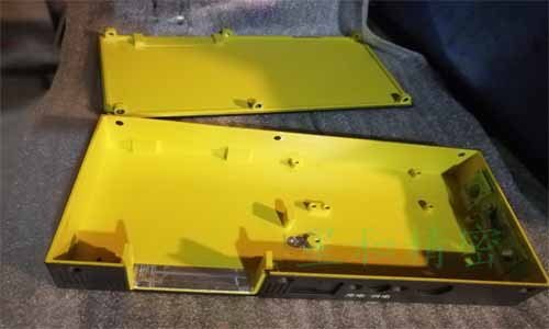 CNC机壳加工喷漆